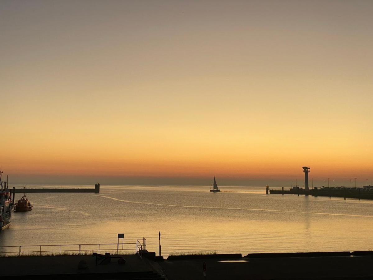 Kuestentraum Cuxhaven, Fewo Schoen & Modern, Strand -Grimmershoernbucht Buitenkant foto